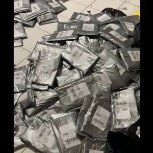 Kaos Greenlight Distro Pria wanita Terbaru 2022 Best Seller | Tshirt Greenlight Sablon Keren terbaru 2023 | Baju Distro murah | Atasan Pria | Baju Lebaran Lengan Pendek / kaos Lebaran viral