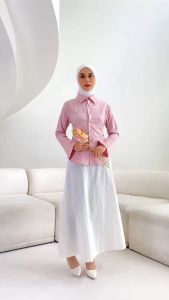 6321 Arinka Stripes Long Sleeves Fitted Shirt | Kemeja Wanita Fit Body