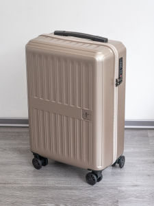 Ultra-Lightweight 1.8kg Handheld PC Travel Suitcase Womens Fashion Trend Summer New Lock Type TSA Password Lock Wheel Style Universal