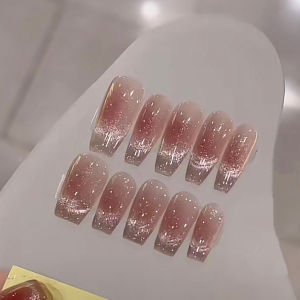 Shiny Cat Eye Gradient Handmade Nail Art Blush on Natural White Enhancing Gentle Pink Nail Tips False Nails Beauty Tools