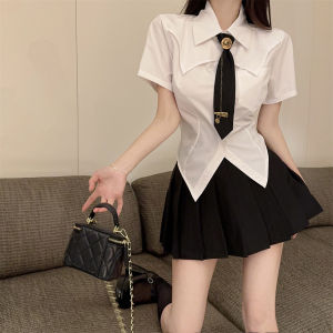 Ancient Capital Love K-Style Polo Collar Shirt and Shorts Two-Piece Set for Women Sweet Youthful Appearance Ideal for Birthday Parties
