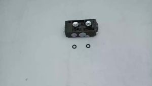 Shift Cylinder Solenoid Valve 0501215359 for Iveco 42558601 42535033 Car Parts