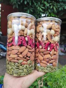 Combo 2 hũ hạt dinh dưỡng Granrola siêu hạt 1kg - Hạt điều hạnh nhân hạt bí hạt dẻ cười hạt óc chó hạt mắc ca.