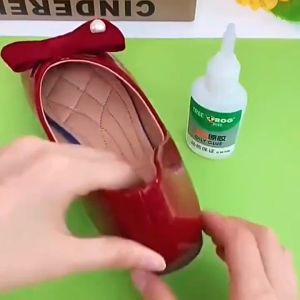 AUTHENTIC Tree Frog Oily Glue Original 50g Free 2 Nozzles Strong Super Glue for All Purpose Heavy Duty by Zamurra Main