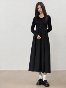 Mom Jane | Inconspicuous Chic Maternity Dress Long Sleeves