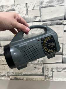 Affordable Four Land AM/FM portable radio and searchlight 😍👌
