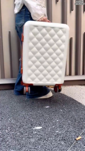 Boldedge "DiamondShield" 20/24inch Lightweight Luggage Suitcase waterproof soft Hand Carry Maleta