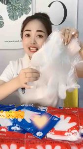 100 Pcs Disposable Plastic Gloves Food Handling Safety Gloves Cleaning Gloves