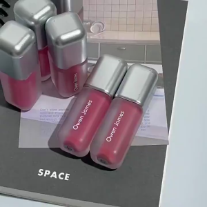 【BUY 1 TAKE 2 】Owen james Silver Tube Matte Lip Glaze Matte Velvet Not Easy To Fade Lipstick High Color Rendering Long Lasting Waterproof Lip Glaze Velvet Matte Lip Makeup