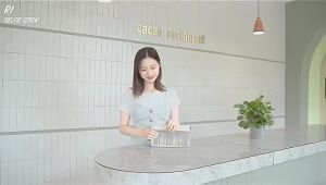 tongsis tripod selfie wireless R1 tripod tongsis remot bluetooth wireless selfie stick tripod MLH U56