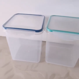 3L Fully sealed  cat and dog food container/storage  small/medium/large  Food Storage Container dog food contai