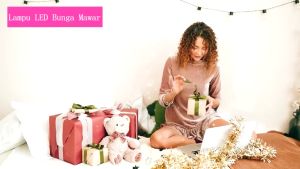 Lampu Hias LED Bunga Mawar Dekorasi Gift Kemasan Kotak Hadiah / Kado Valentine(Plus Baterai)