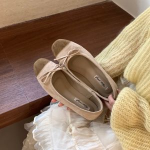 Round Toe Suede Flat Slip-On Shoes