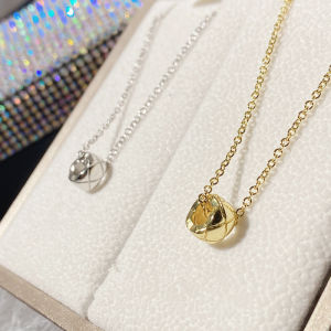 Fashionable Gold Plated Diamond Patterned Small Bean Necklace Womens Simple Versatile Choker Original Design Zirconia Pendant