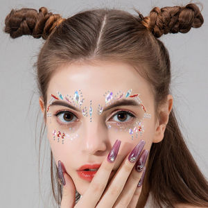 VEDO 💕COD Diamond Crystal Face Sticker Stiker Berlian Pusat Alis Stiker Berlian Wajah Stiker Berlian Dahi Perekat Diri Stiker Berlian Dahi