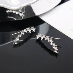 【♡Lovely girls house♡】Fashion Simple 7 Zircon Stud Earrings Silver Gold Plated Single Row Rhinestone Seven Star Ear Hook