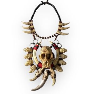 Kalung etnik khas dayak kalung taring replika etnik