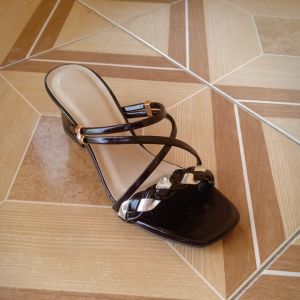 Sandal Wanita Kepang Kekinian Terbaru 2023 Viral