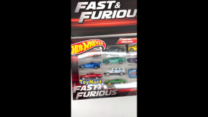 Hot Wheels Fast and Furious Metal Alloy Mini Car Collection 10 Vehicles Gift Box