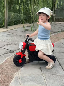 Motorcycle for kids Baby Balance Bike Baby  Motorcycle with Music Light Tricycle Motorcycle