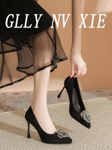 ฝรั่งเศส เซ็กซี่ สีดำ รองเท้าส้นสูง Rhinestone ผู้หญิง รองเท้าส้นสูงแพลตฟอร์มกันน้ําแบบบางสําหรับสุภาพสตรี