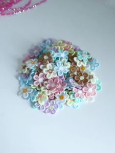 20Pcs 27mm Embroidered Applique Flower for Girl Clothes Hat Gloves Sewing Patches DIY Headwear Hair Clips Bow Decor Accessories