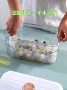 แม่พิมพ์น้ำแข็ง 2 ชั้น Ice Box แม่พิมพ์รองน้ำแข็ง เป็นฟรีที่ตักน้ำแข็ง ถาดทำน้ำแข็ง กล่องทำน้ำแข็งพร้อมฝาปิด