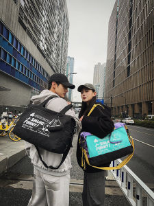 กระเป๋าใส่ของเดินทางแบบสะพายข้างความจุขนาดใหญ่ กระเป๋าใส่ของสำหรับออกกำลังกายแบบยูนิเซ็กซ์ กระเป๋าเดินทางแบบสะพายไหล่แบบลำลอง