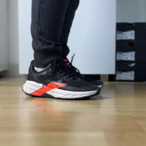 CALCI Sepatu Lari / Running Shoes Arcane Cross - Black/Popsicle