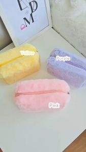 { "กระเป๋าเครื่องสำอาง ขนนุ่มปุกปุย แบบพกพา กระเป๋าเครื่องสำอางสำหรับผู้หญิง mini candy