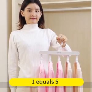 เสื้อผ้า ECOCO 5 ตัว พับได้ หัวหมุน 360 องศา ประหัยดพื้น พร้อมส่ง