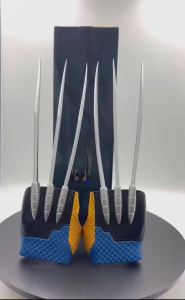 Bandai | Wolverine Claw Gloves Cosplay Wearable Props Childrens Desktop Ornament Model Toy Gift