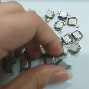 Thay Chân Sạc Rời Samsung S22 Hàng Thay Thế Ảnh Chụp Thật