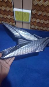 Box Aki Yamaha Jupiter Z New 2010 Tipe Robot/Salib Model Karbon