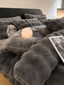 หนาขึ้น นมกำมะหยี่กระต่ายขนสัตว์ผ้านวมเดี่ยวชิ้นผ้าสักหลาดปะการัง 15M ฤดูหนาว ผ้าปูที่นอนสไตล์โมเดิร์นมินิมอลลิสต์