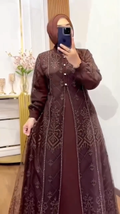 Denara Dress Ceruty Babydol Brokat Swarovski Tile Outer Menyatu Premium Gamis Kondangan Warna Mahogani Burgundy trend 2025 Gamis Pesta Mewah Elegan Gamis Lebaran Model Terbaru Kekinian