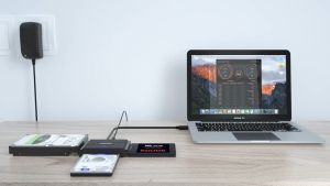 3 Pin UK Plug USB to IDE Converter USB 3.0 to SATA and IDE Hard Drive Adapter for 2.5/3.5 inch IDESATA HDD SDDCD/DVD ROM CD-RWCOMBODVD-RW.DVD-RAM with 12V2A power adapter and 4pin Power Cable with ON/OFF Swith