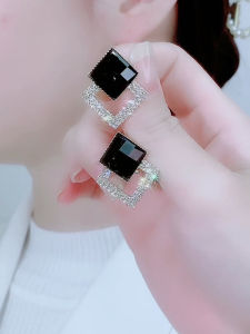 Trendy Double Diamond Crystal Pearl Earrings Silver Needle Versatile Fashion Jewelry Elegant Luxury Ear Jewelry for Women