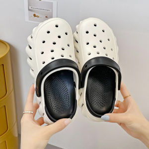 Summer New Style Casual Comfortable Lightweight Slippers for Men and Women Cartoon Couple Hole Shoes Non-Slip Indoor Nursing Shoes