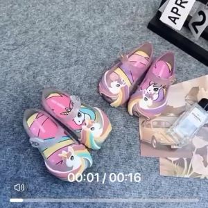 MINI MELISSA ULTRAGIRL UNI BB ( SIZE 22/23 - 33 ) SEPATU ANAK CEWEK FLAT