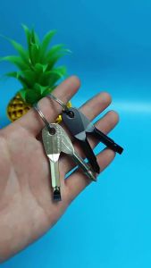 practical Portable Slotted Screwdriver Set Key Ring Keychain Mini Pocket Keyring Cross Screw Driver Repair Tool Gadget Small