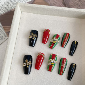 Bộ 10 Móng Tay Giả Hình Hạnh Nhân Thiết Kế Ong Đen Đỏ Cổ Điển Làm Thủ Công Từ Chất Liệu ABS Dành Cho Nữ Dùng Cho Tiệc Tùng