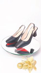 Sục quai hậu cao gót nữmũi Vuông màu Đen Lume da PU cao cấpđế cao su non chống trơn trượt cao 5-7cm