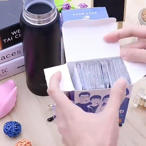 แผ่นเช็ดแว่นตา กันฝ้า กระดาษเช็ดแว่นกันฝ้า 100แผ่น ผ้าเช็ดแว่นกันฝ้า แห้งเร็ว ไม่ทิ้งรอยขีดข่วน Smile Every Day