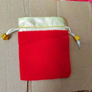 Red Silk Satin Drawstring Candy Storage Bags Festive Wedding Favor Envelope Cloth Pouches for Jewelry And Candy Storage