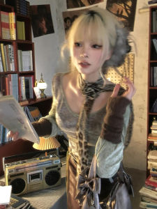 Wife Sense American Y2g Leopard Print Rose Scarf Millennium Waste Soil Wind Hair Band Pure Desire to Take Photos Atmosphere Sense Accessories