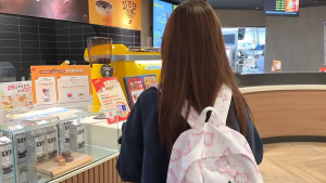 SEA YADOU  กระเป๋าเป้สะพายหลังผู้หญิงน่ารักพิมพ์ลายแมวการ์ตูนความจุขนาดใหญ่กระเป๋านักเรียน