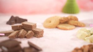 Nanci Chocolate Colorful Bear Blind Box Enamel Plush Doll Ornament