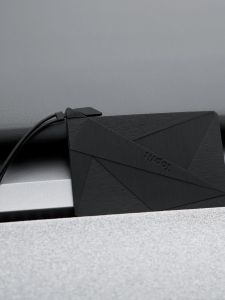 High-End Car Key Holder for Tesla, BMW, HiPhi, M9, Nio Zeekr, 001, Intuitive R7, Enjoy S9, Lynk Z10, Premium Digital Automobile Accessories