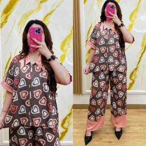 ONESET PIYAMA LOLYTA VN